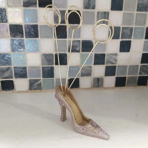 Vintage heeled card holder